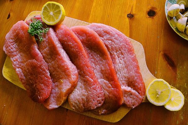 Sliced pork meat online